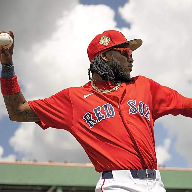 Red Sox Minor Lines: Miguel Bleis reintroduces himself