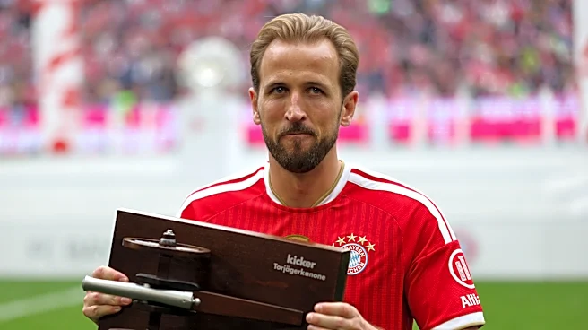 Harry Kane a bit miffed that the Bundesliga top scorer award looks like the Arsenal badge