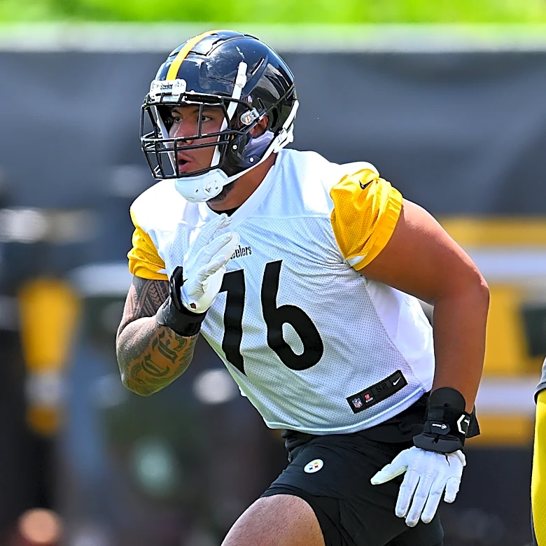 Steelers make big changes on offensive line to begin OTAs