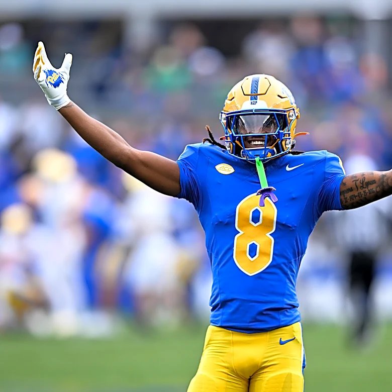 Steelers sign former Pitt cornerback