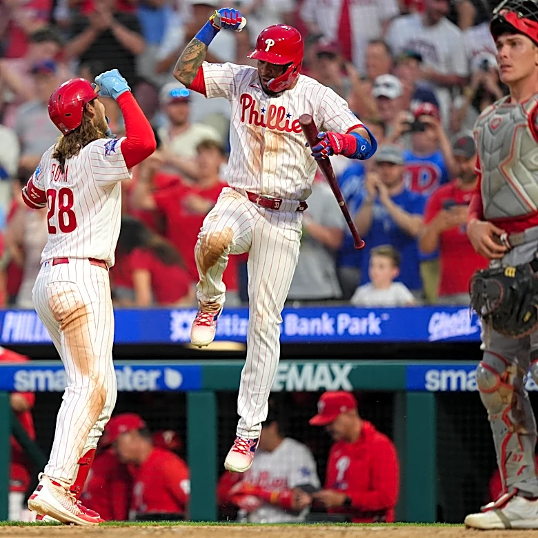 I got five on it: Phillies 5, Reds 4