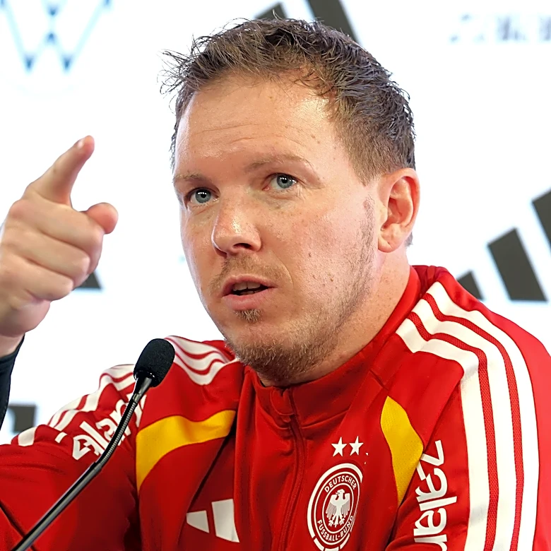 Julian Nagelsmann begins process of breaking bad news to players