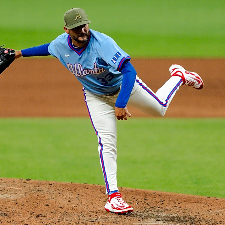 Martín Pérez on the mound versus Miami