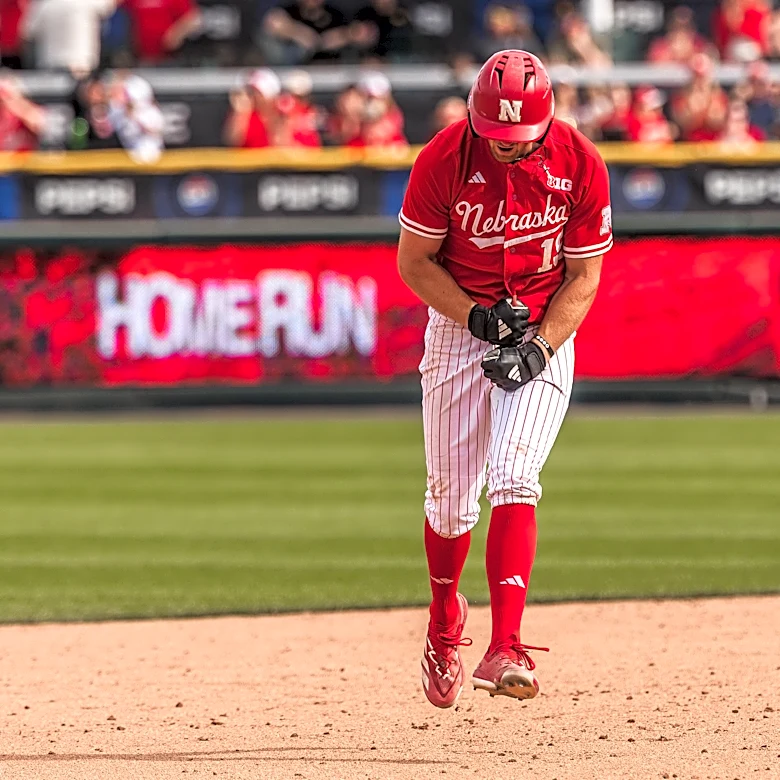 Carey, Grego Lead Huskers in Big Ten Honors