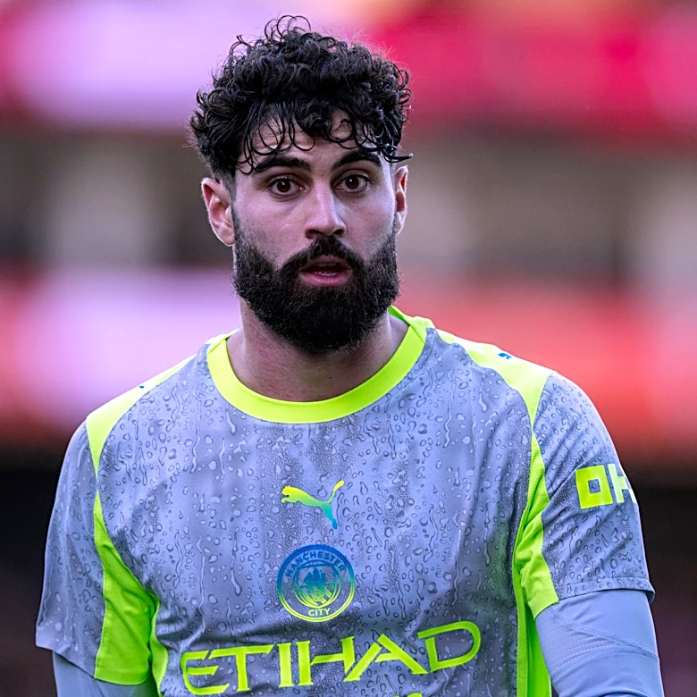 Bayern Munich News: Man City’s Joško Gvardiol could be interested in FC Bayern move; A true, feelgood football story; and MORE!