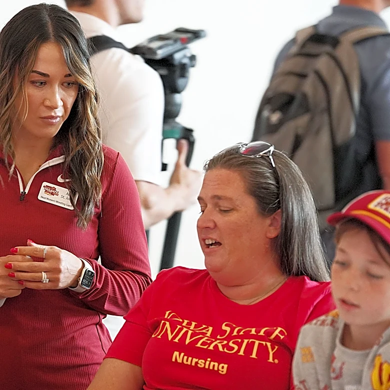 William Penn transfers Fowler and Ogunsanya join Iowa State women’s wrestling