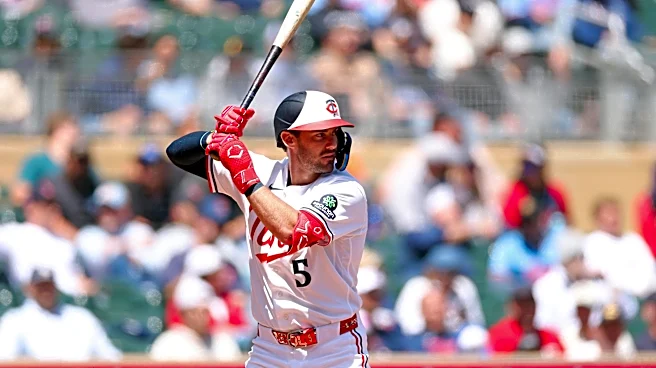 Twins 4, Astros 1: Double dinger daytime dominance