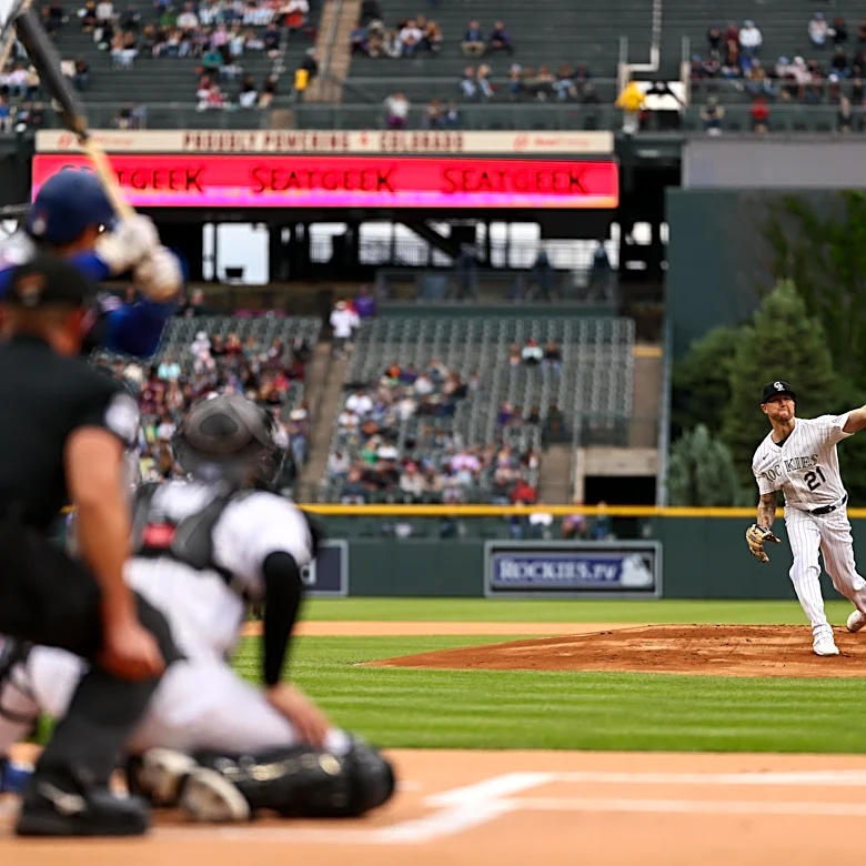 24-25 – Rangers shine late to leave gloomy Colorado with series win