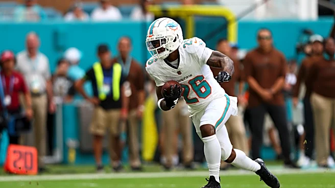 Bears sign former Dolphins and Colts RB Salvon Ahmed