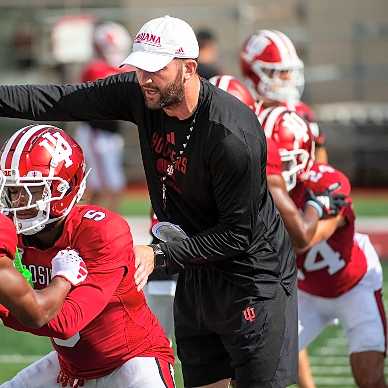 Indiana lands commitment from 3-star 2027 wide receiver Jordan Carrasquillo