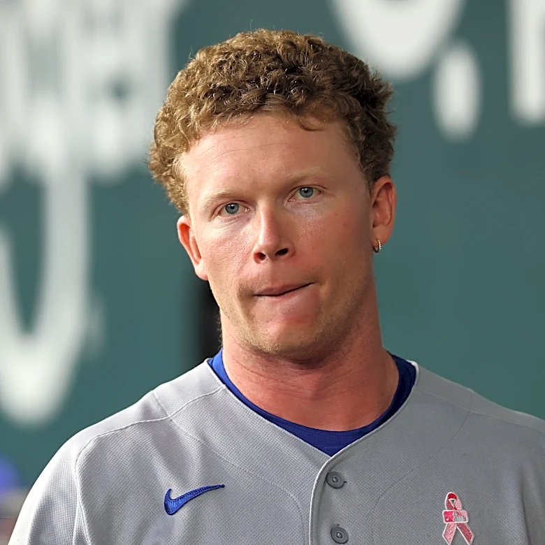 The Short Porch is wondering if Pete Crow-Armstrong should have faced a stiffer penalty for his altercation with a fan