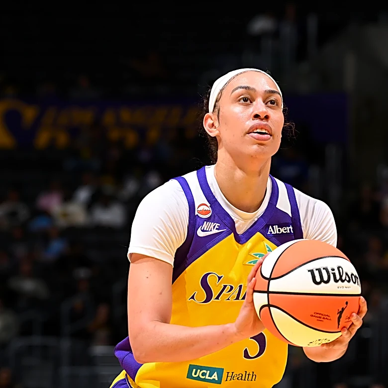 Sparks beat Mercury on the road