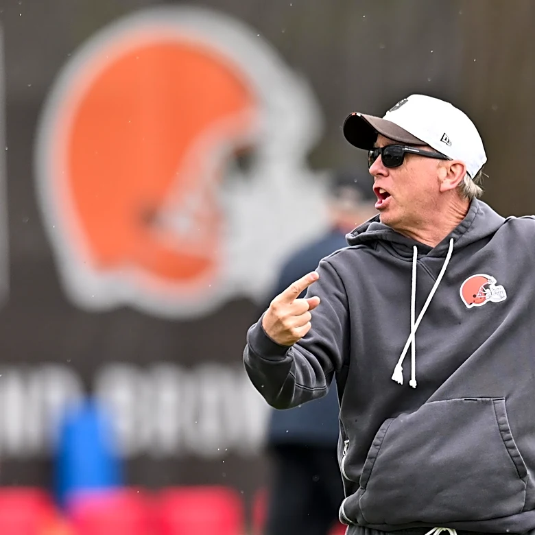 Daily Dawg Chow (5/22): OTAs reveal there is a new sheriff in town