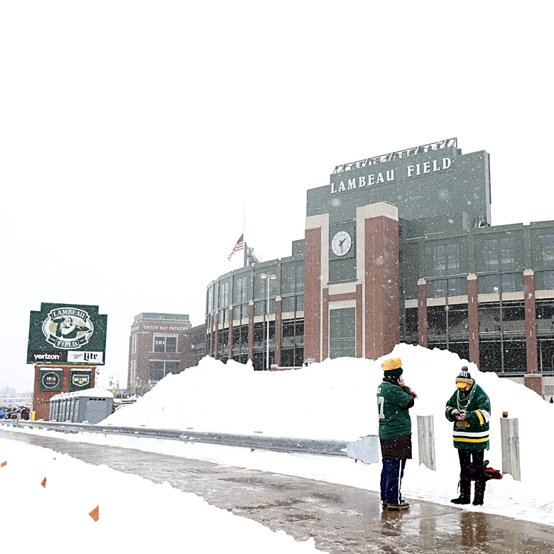 Green Bay Packers News: Will Lambeau loom large late in the season?