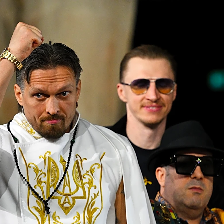 ‘Figure him out early’: Terence Crawford expects Oleksandr Usyk’s experience to be too much for Rico Verhoeven
