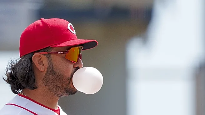 Reds activate Eugenio Suárez, place Ke’Bryan Hayes on injured list