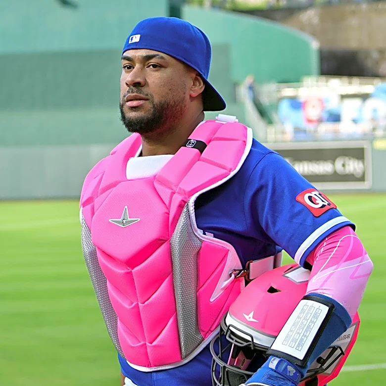 Royals designate catcher Elías Díaz for assignment