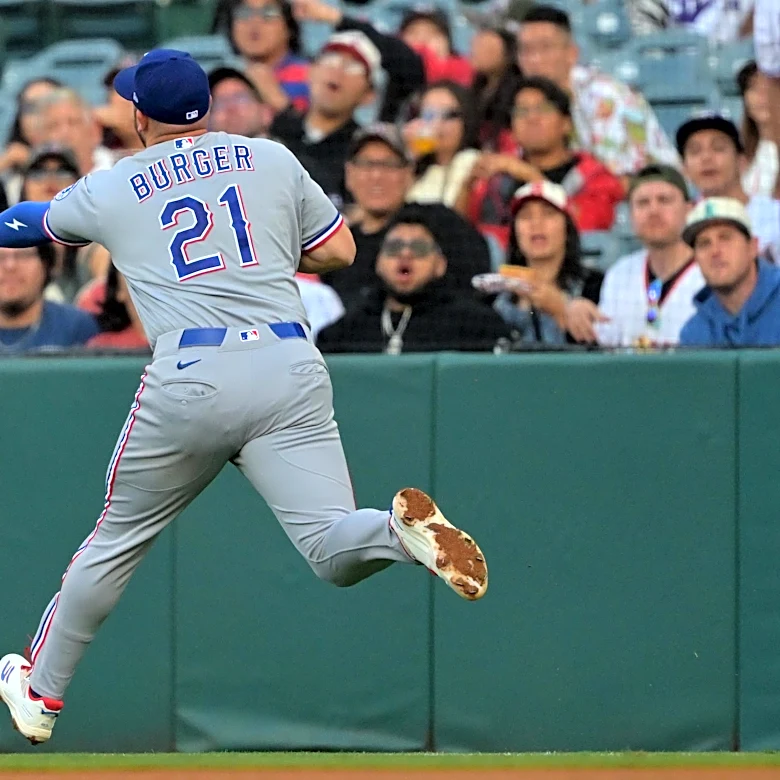 24-26 – deGrom deFeated as Rangers fall 9-6 to Angels