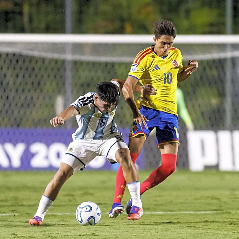 Liverpool Reportedly Sign Highly-Rated Colombian Teenager