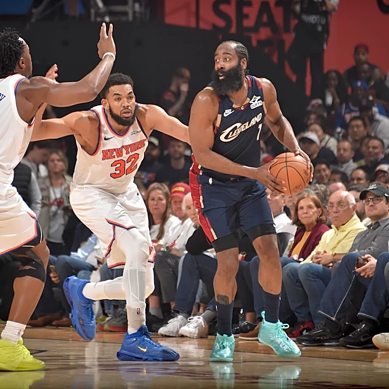 Cavs on brink of elimination after dropping Game 3 121-108 to Knicks