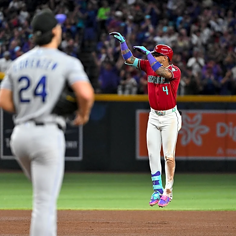 Diamondbacks 5, Rockies 4: One-way traffic