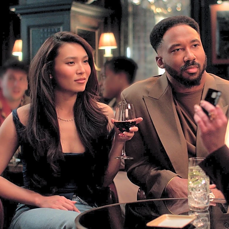 Browns DE Myles Garrett, Chloe Kim, Ted Lasso actress star in World Cup commercial