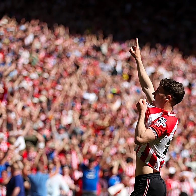 Andy’s Player Ratings: Sunderland 2-1 Chelsea – Lads Qualify For The Europa League!