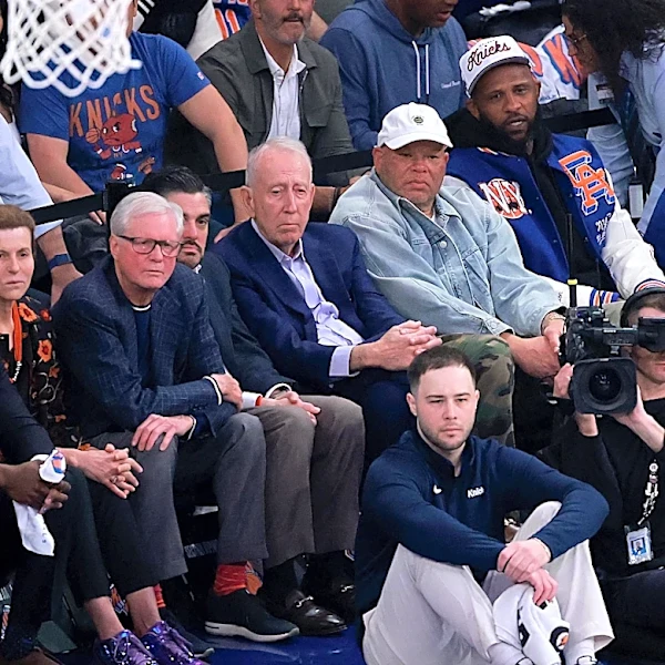 Yankees Social Media Spotlight: Let’s Go Knicks!