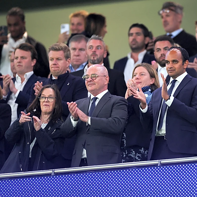 Spurs non-executive chairman Charrington: “We will get back to where we belong”