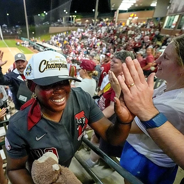 Jumbo Package: Pitching, Defense carry Tide to WCWS