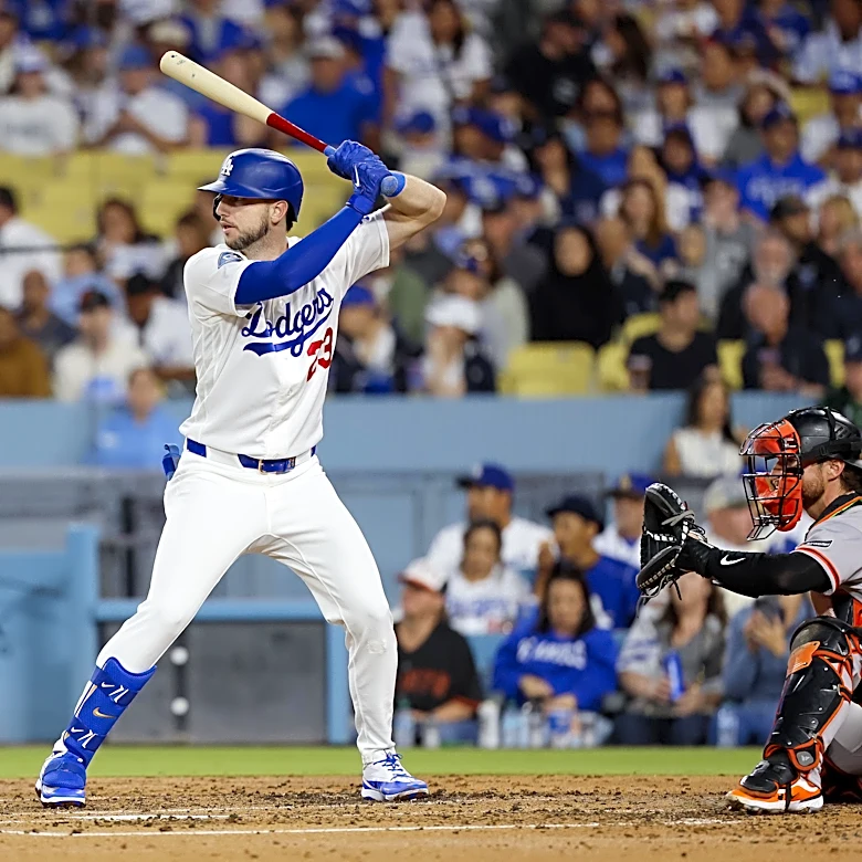 Dodgers attempt to improve offense at home