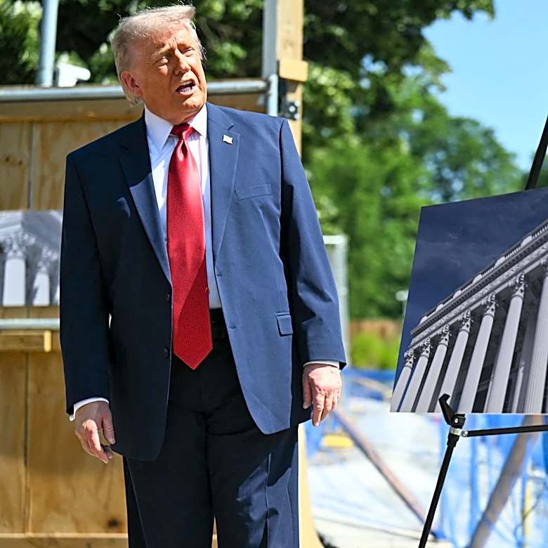‘Cranes on cranes’ — First look at South Lawn construction for UFC White House card in June (Video)