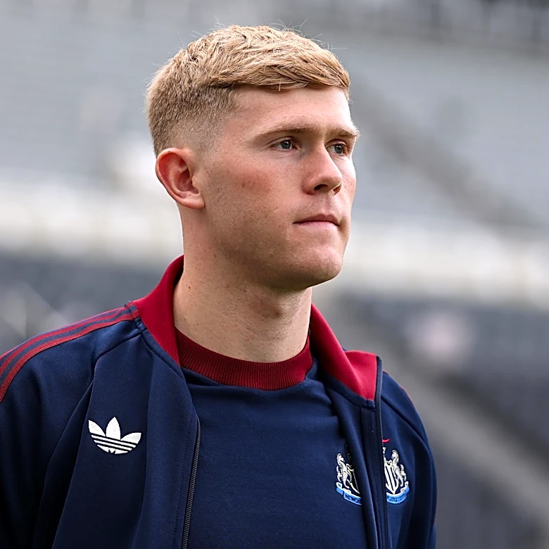 Newcastle Face Lewis Hall Situation Amid Growing Transfer Speculation