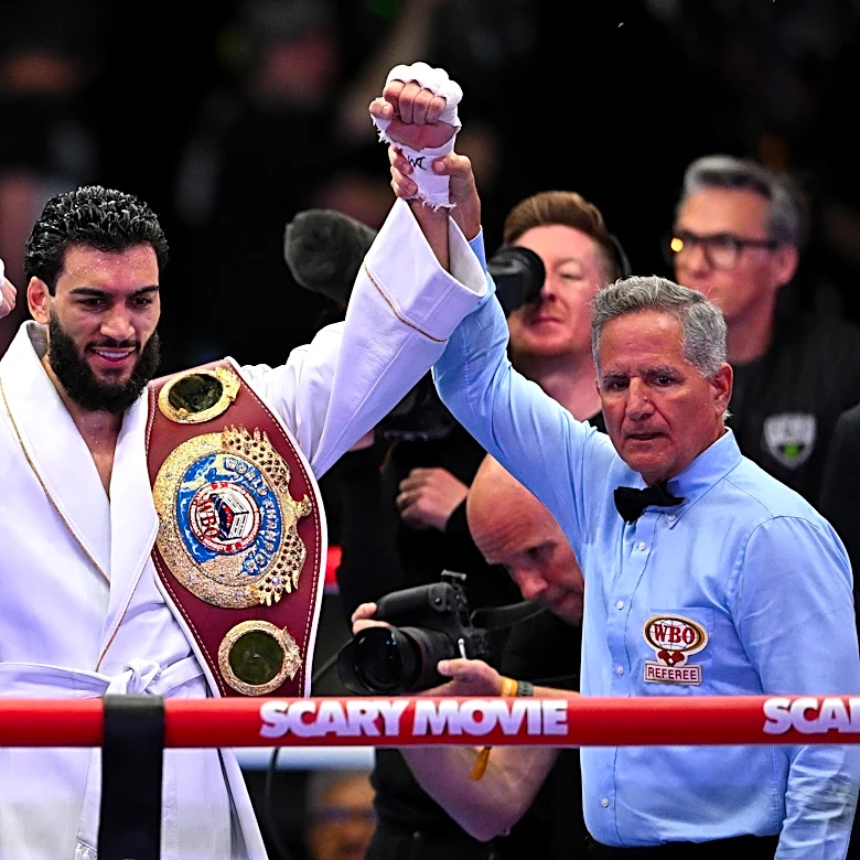 ‘It’ll be similar to the Berlanga fight’: Hamzah Sheeraz says he’s open to idea of Carlos Adames rematch