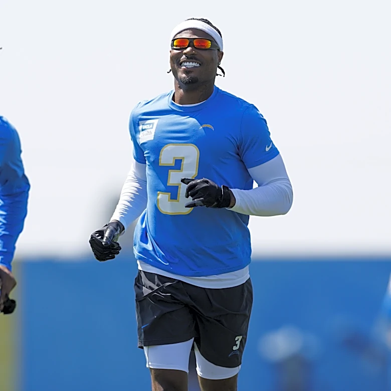 Chargers Daily Links: Derwin James appreciation thread