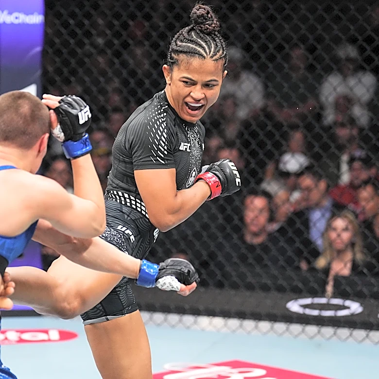 Natalia Silva urges UFC champ Valentina Shevchenko to book fight: ‘There’s no way she’s going to keep holding onto the belt forever’