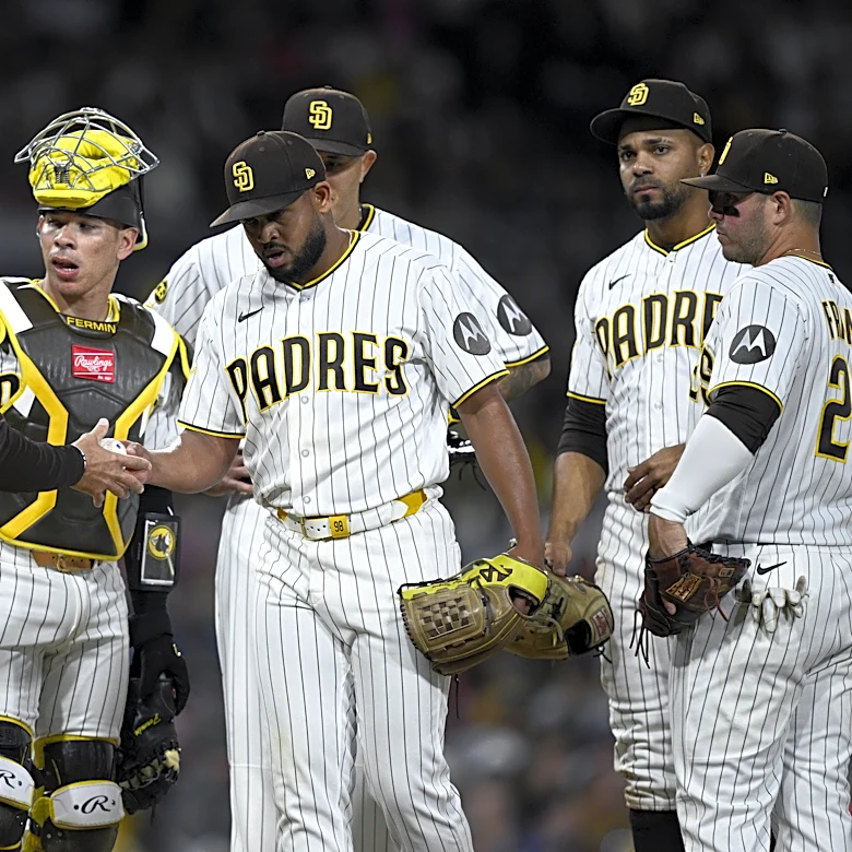 Slug from Manny Machado, Ramon Laureano not enough to power San Diego to win
