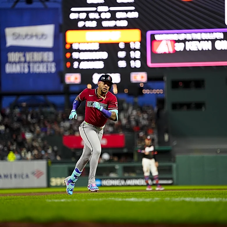 Diamondbacks turned around season at Giants’ expense