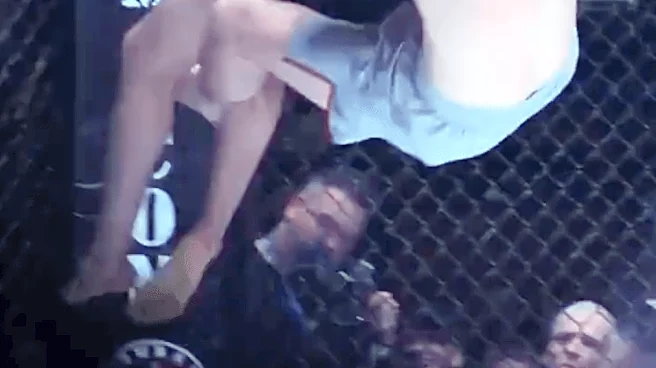 Missed Fists: Tyree Durham escapes choke with high-flying, full-body slam knockout