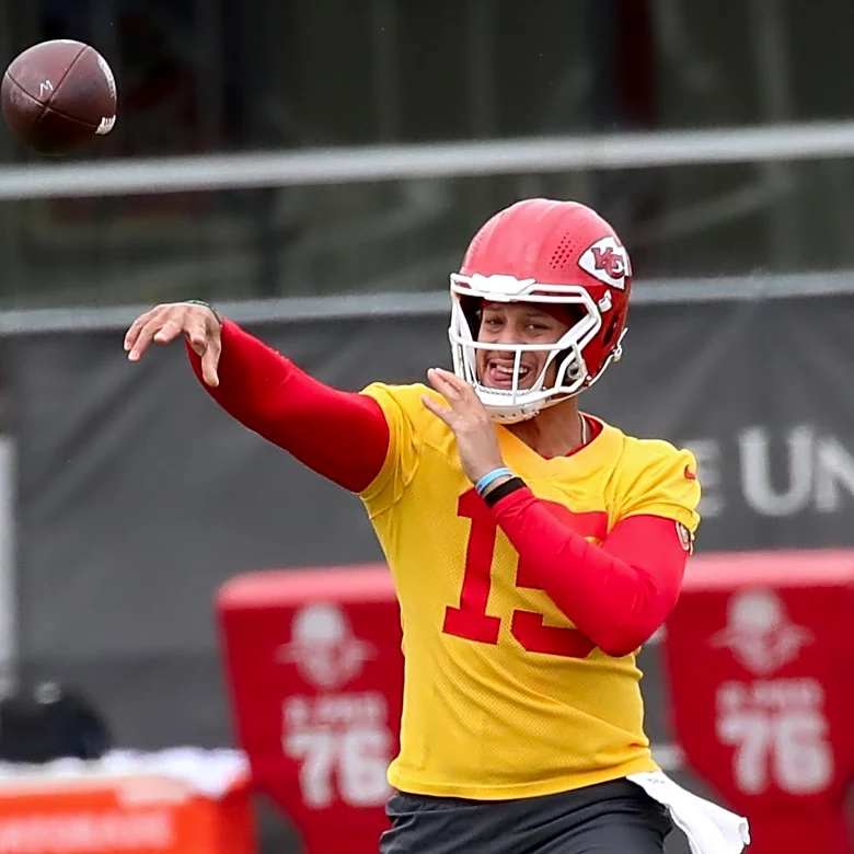 What we might learn on Day 3 of the Chiefs’ OTA practices