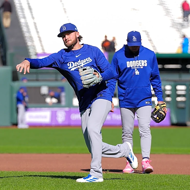 Dodgers call up Alex Freeland with Kiké Hernández on injured list
