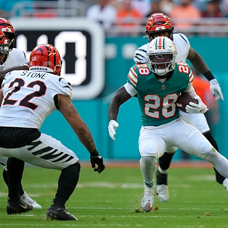 De’Von Achane expecting heavy workload in 2026