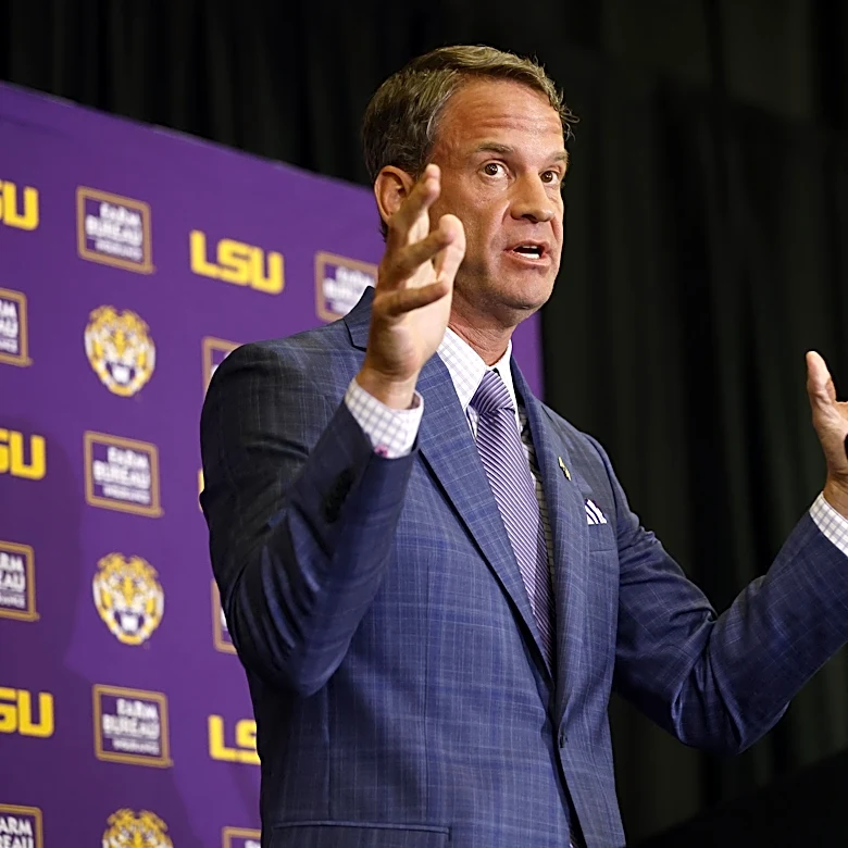Could a reprimand be coming for Lane Kiffin?