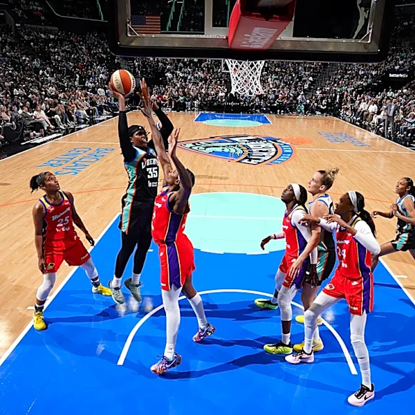 New York Liberty go on historic run, defeat Phoenix Mercury 84-74