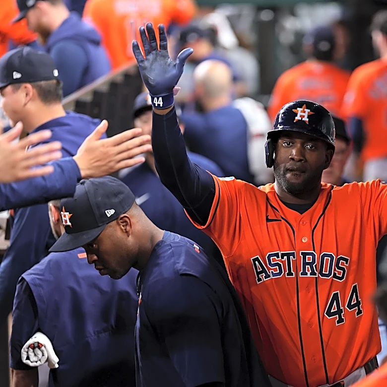 Yordan Homers Twice to Back Burrows in Astros 4-3 Win Over Rangers