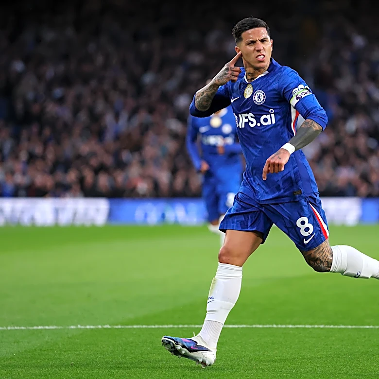 Chelsea set £120m asking price for Enzo Fernández — report