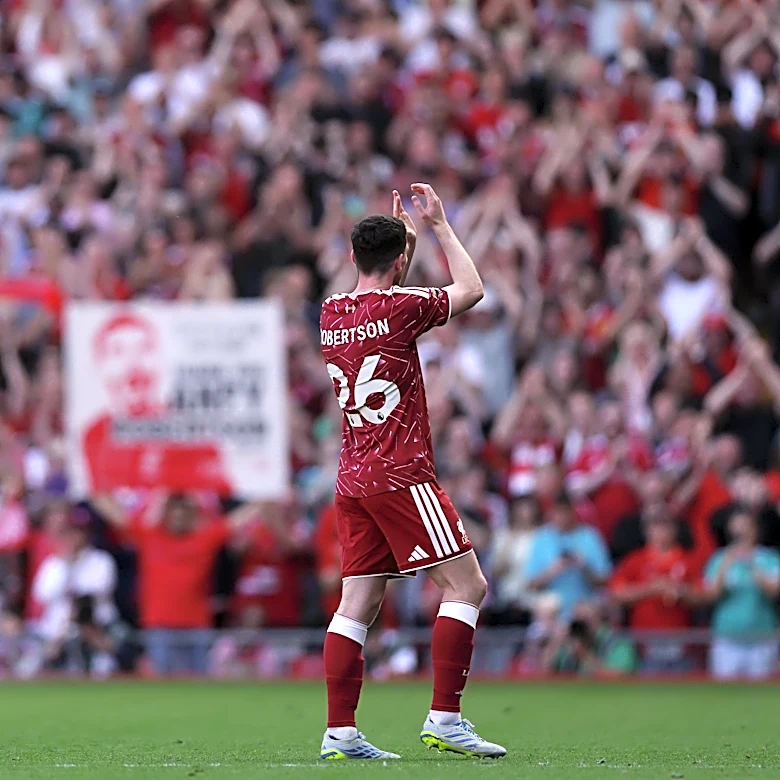 Robertson Agrees Move to Spurs