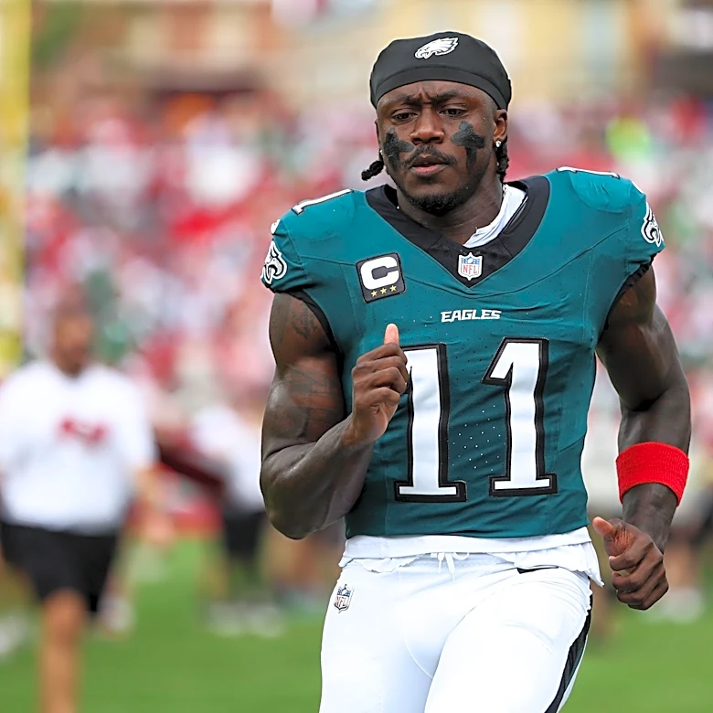 A.J. Brown trade rumors: Patriots and Eagles talks at an impasse?