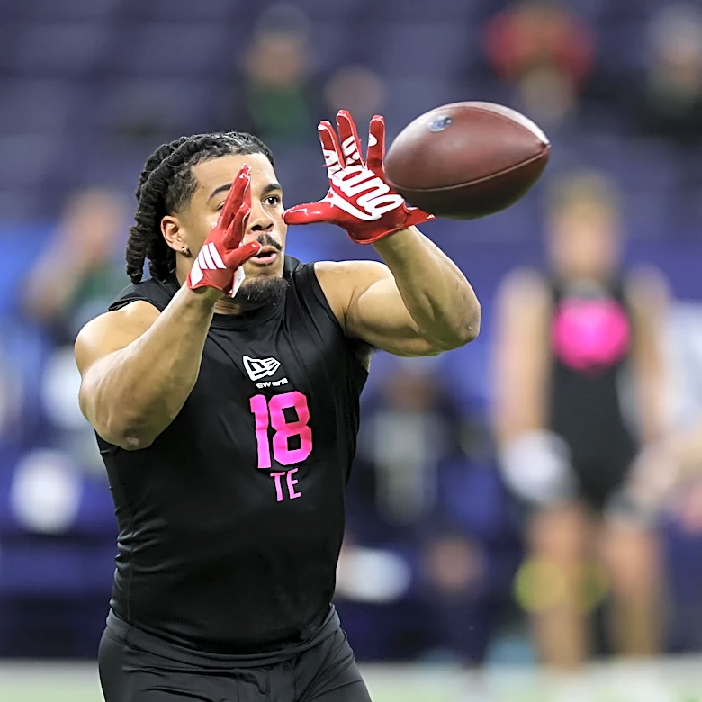 Steelers rookie FB Riley Nowakowski still a factor at TE