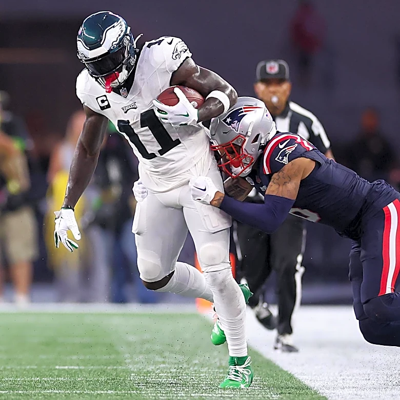 Eagles News: Eagles and Patriots “not particularly close” on A.J. Brown trade?